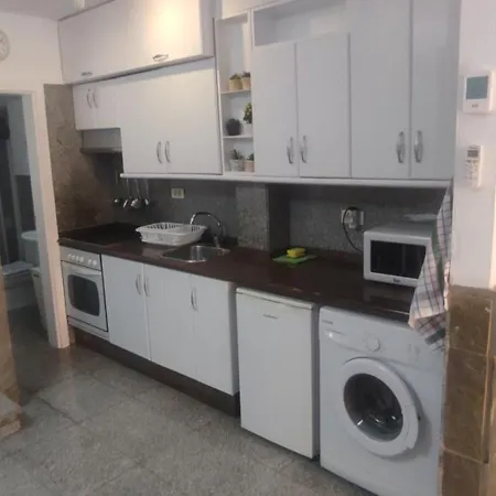 Apartamento Tenerife Sur Cristianos,parking,air,wifi *